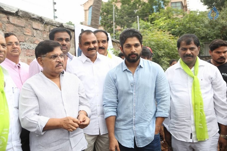 Celebrities Participates in Haritha Haram Program - 83 / 100 photos