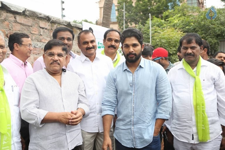 Celebrities Participates in Haritha Haram Program - 93 / 100 photos