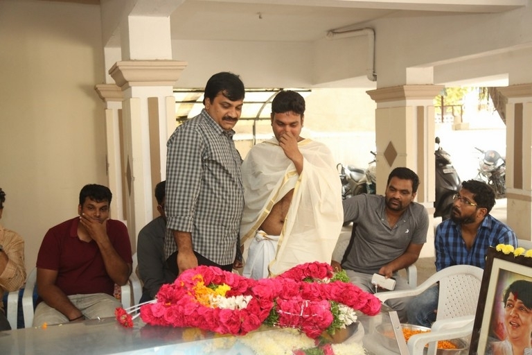 Celebrities Pay Homage To Director B Jaya Set 1 - 33 / 55 photos
