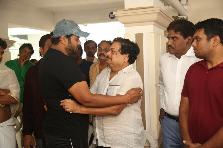 Celebrities Pay Homage To Director B Jaya Set 1 - 38 / 55 photos