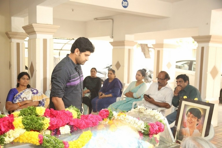 Celebrities Pay Homage To Director B Jaya Set 2 - 10 / 58 photos