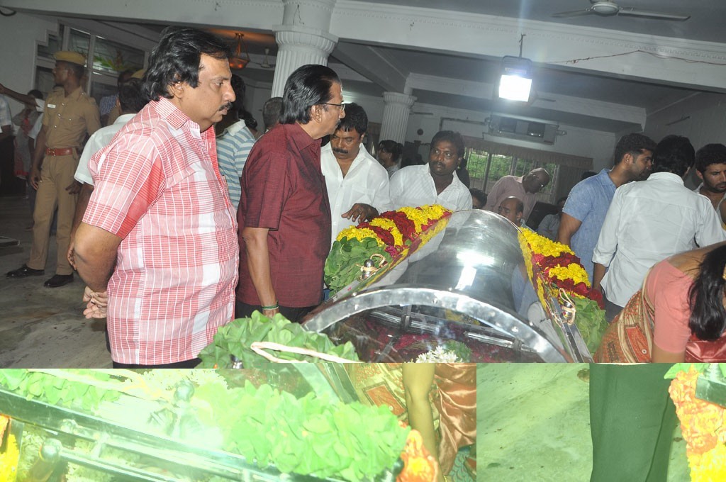 Celebrities Pay Last Respects to Manjula - 90 / 219 photos