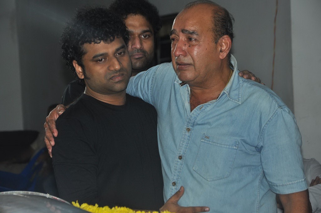 Celebrities Pay Last Respects to Manjula - 92 / 219 photos