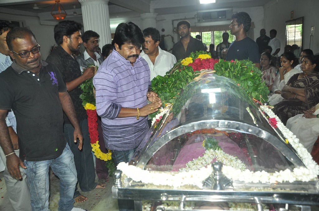 Celebrities Pay Last Respects to Manjula - 172 / 219 photos