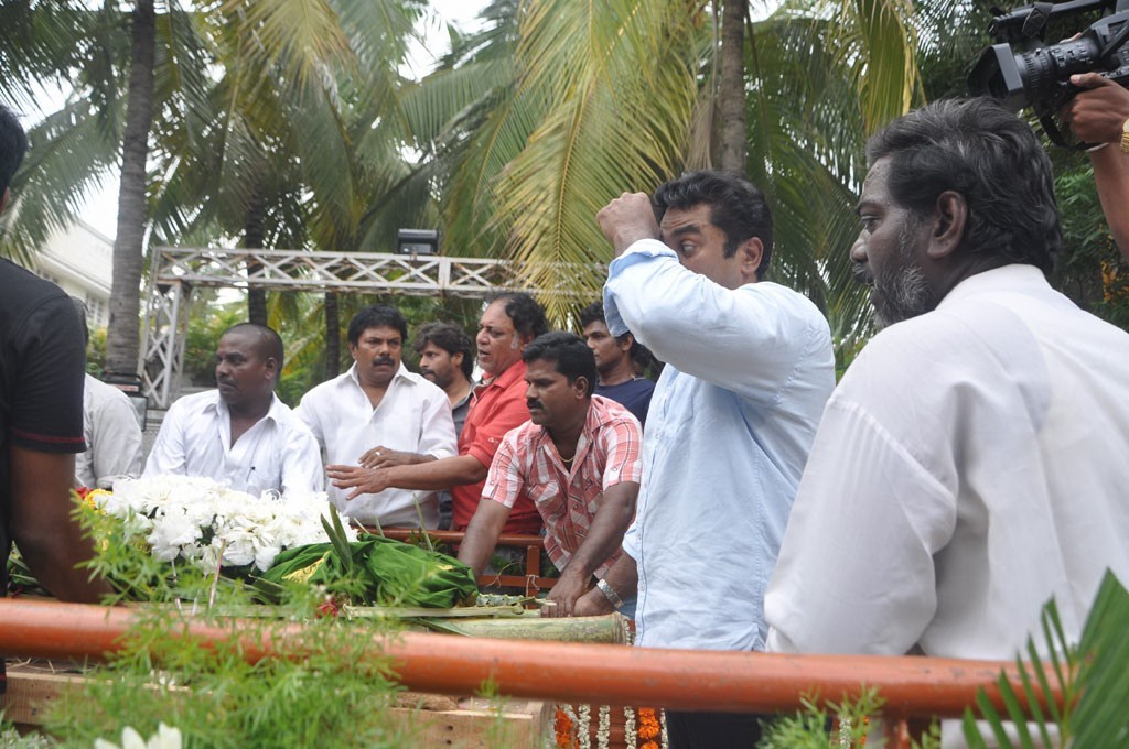 Celebrities Pay Last Respects to Manjula - 218 / 219 photos