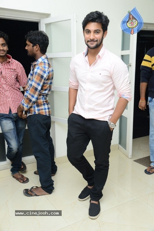 Celebrities Watch Next Nuvve Movie - 18 / 53 photos