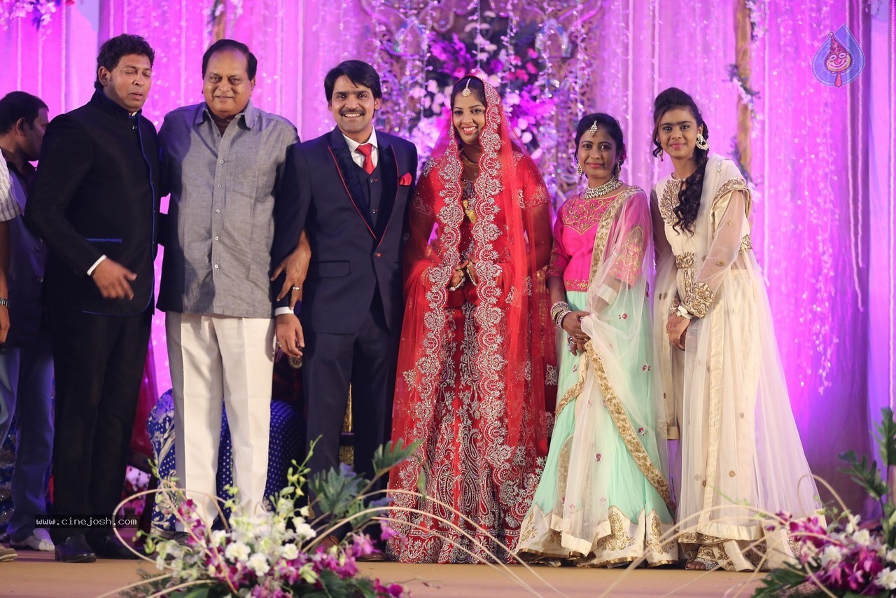 Celebs at Ali Brother Khayum Wedding Reception 02 - 3 / 165 photos