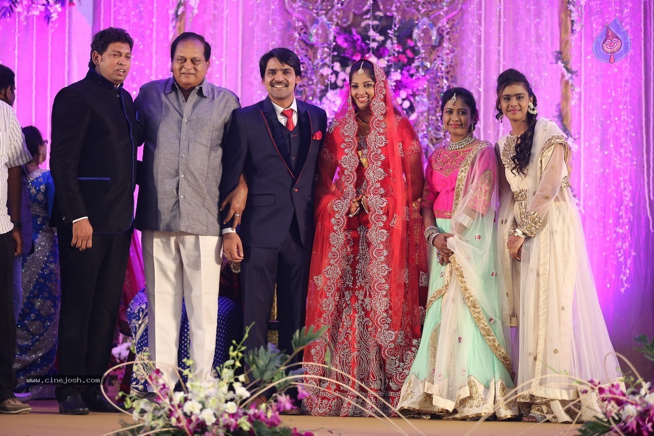 Celebs at Ali Brother Khayum Wedding Reception 02 - 90 / 165 photos