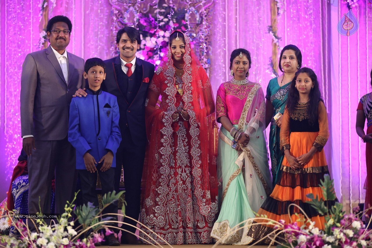 Celebs at Ali Brother Khayum Wedding Reception 02 - 159 / 165 photos