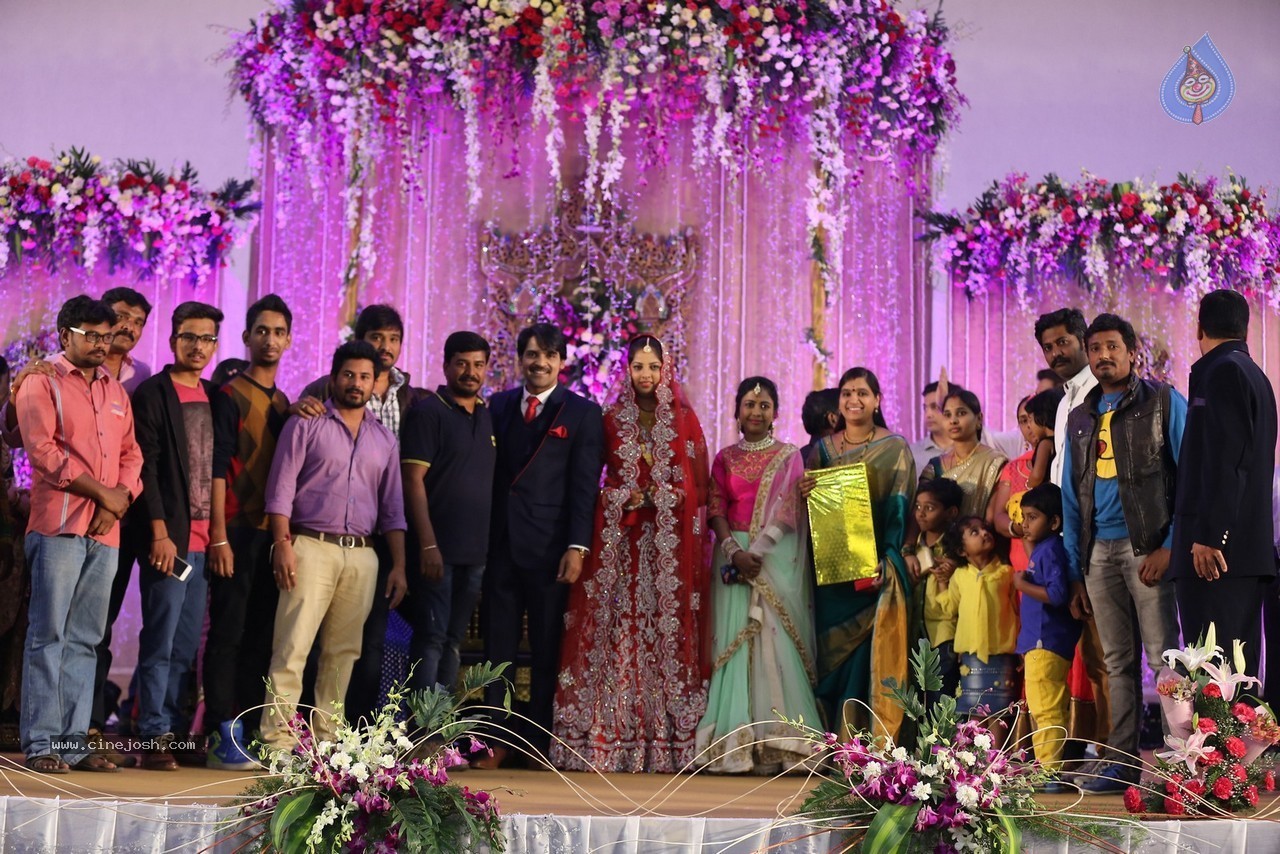 Celebs at Ali Brother Khayum Wedding Reception 03 - 19 / 165 photos