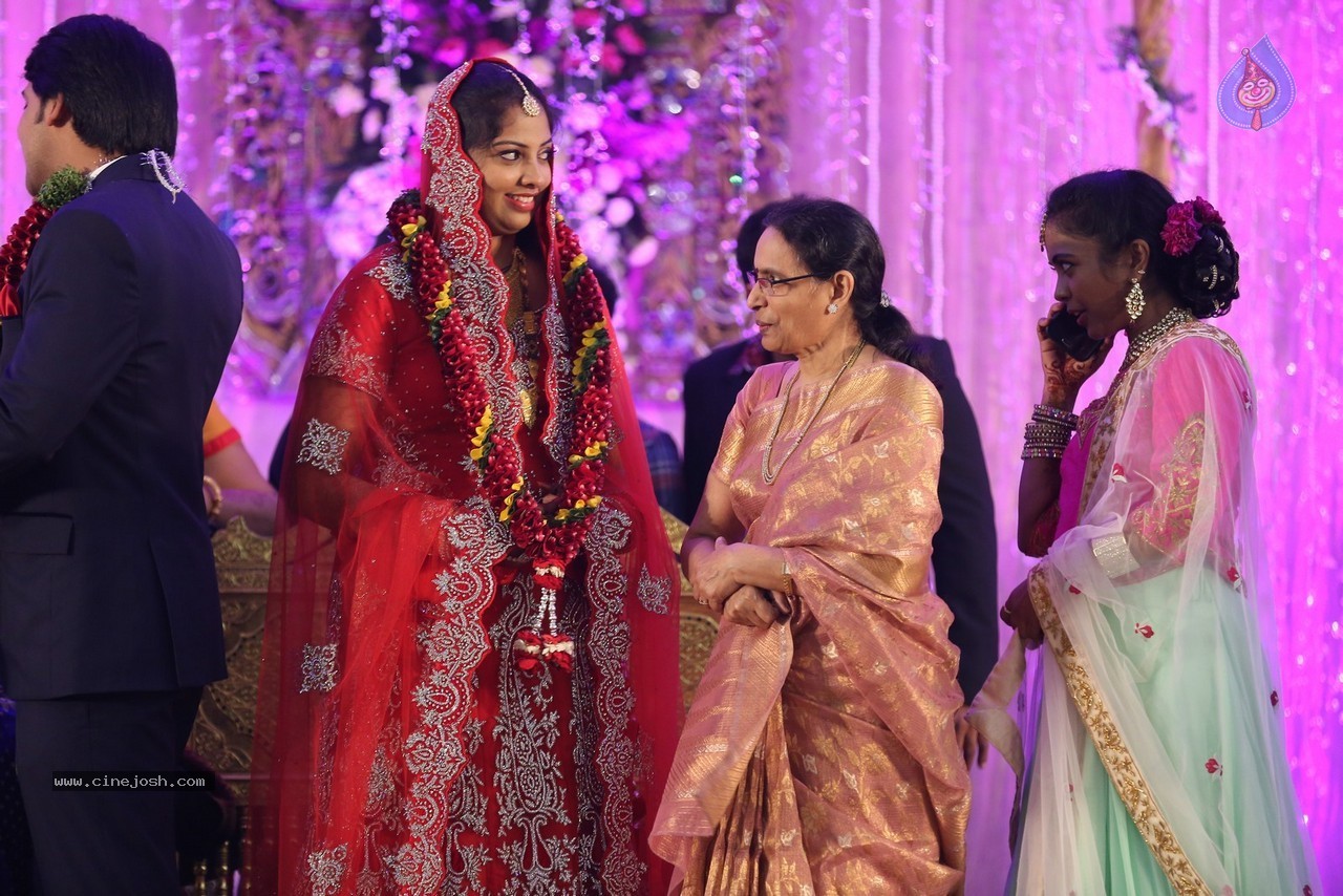 Celebs at Ali Brother Khayum Wedding Reception 03 - 161 / 165 photos