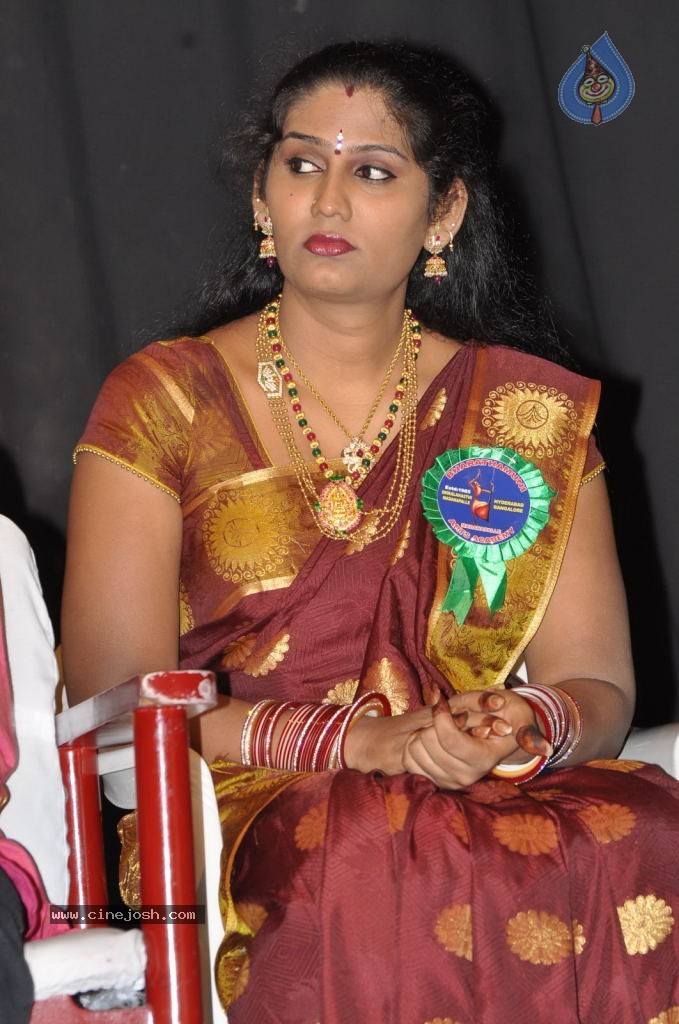 Celebs at Bharatamuni Awards - 48 / 250 photos