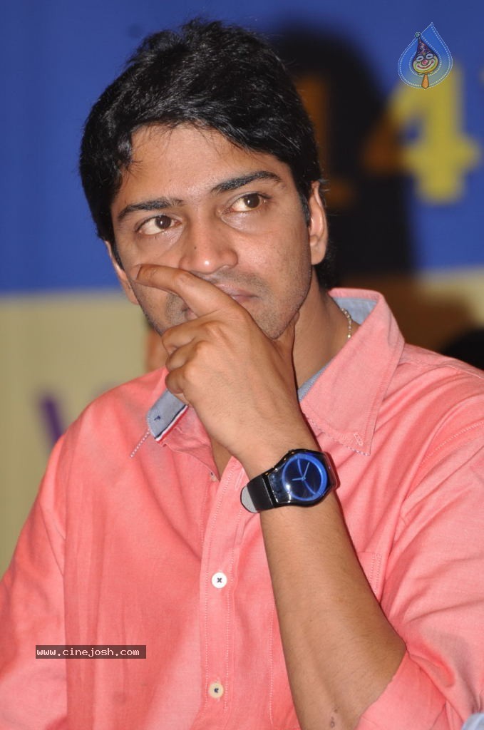 Celebs at Bharatamuni Awards - 148 / 250 photos