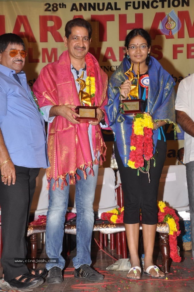Celebs at Bharatamuni Awards - 205 / 250 photos