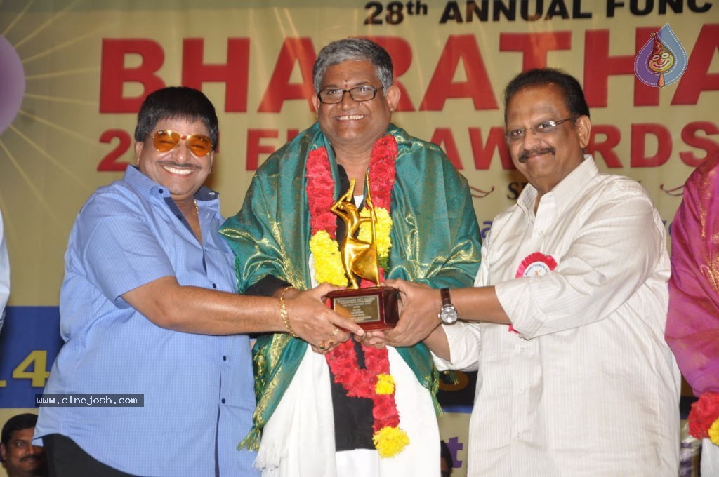 Celebs at Bharatamuni Awards - 208 / 250 photos