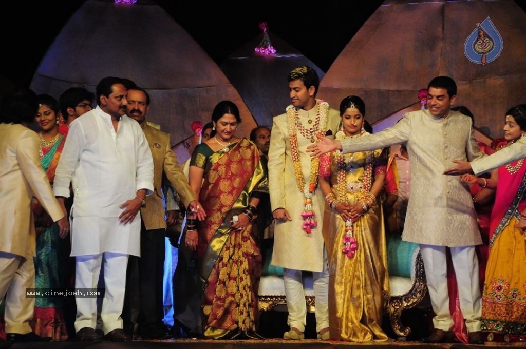 Dil Raju Daughter Hanshitha Engagement 01 - 92 / 106 photos