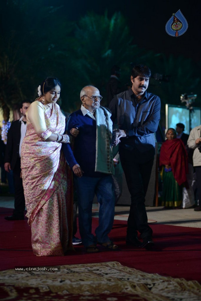 Celebs at Gama Awards 2013 - 70 / 321 photos