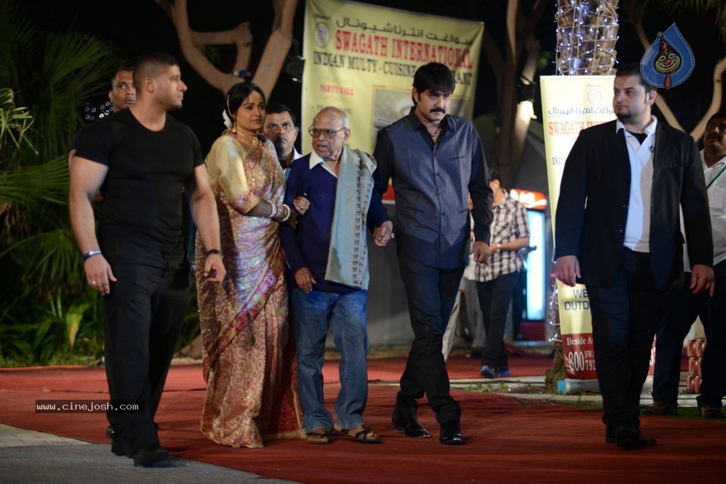 Celebs at Gama Awards 2013 - 105 / 321 photos