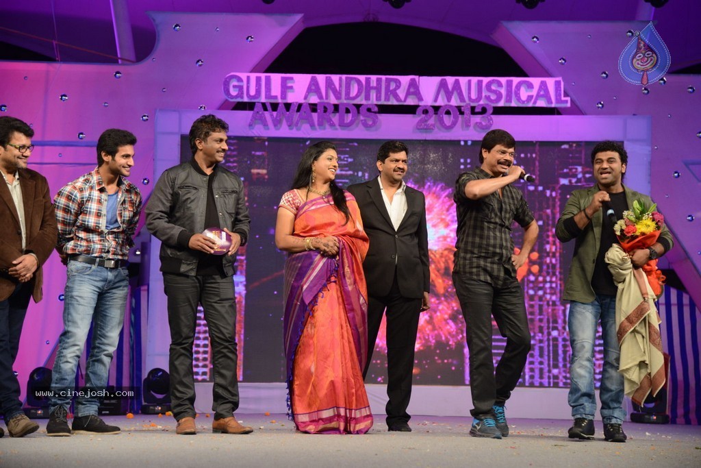 Celebs at Gama Awards 2013 - 174 / 321 photos
