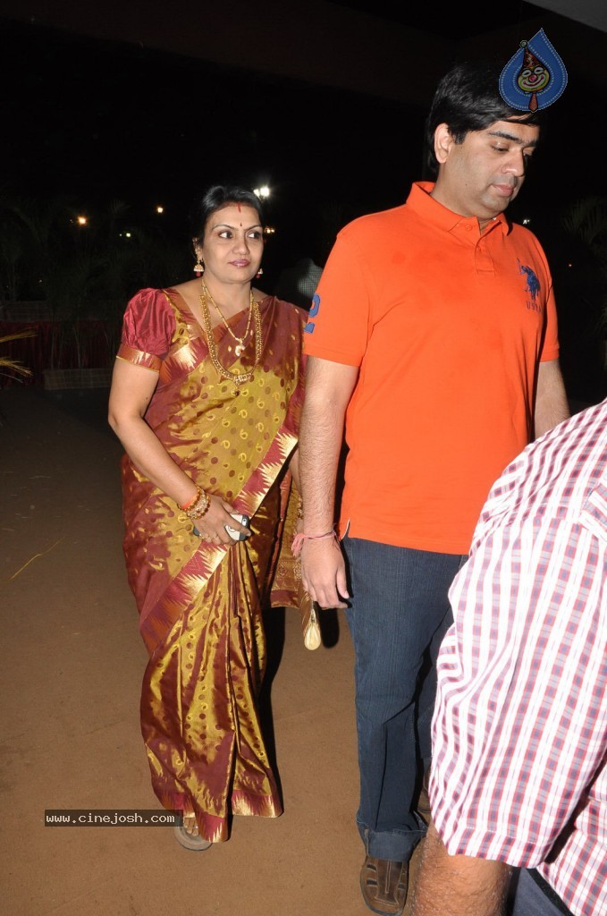Celebs at Geetha Madhuri Wedding Photos - 14 / 213 photos