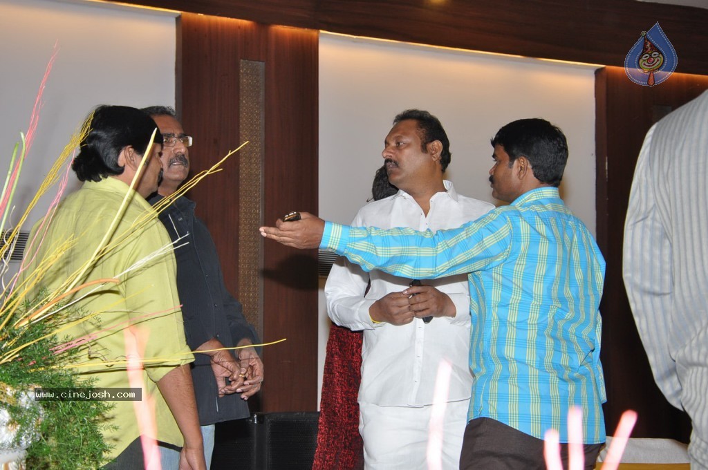 Celebs at Geetha Madhuri Wedding Photos - 38 / 213 photos