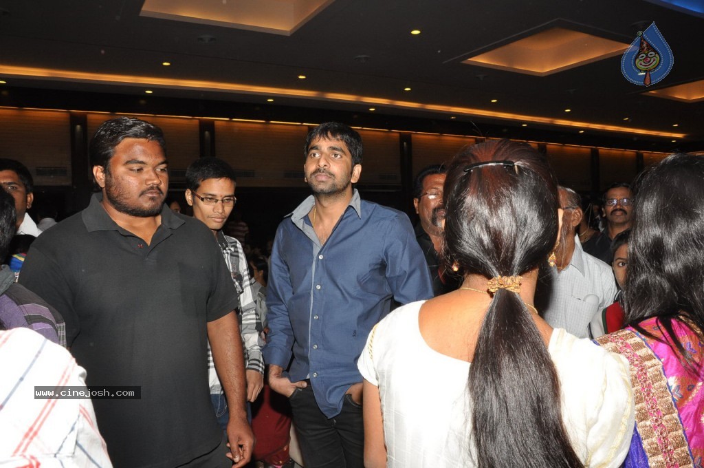 Celebs at Geetha Madhuri Wedding Photos - 85 / 213 photos
