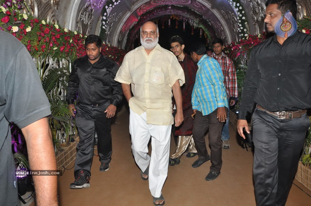 Celebs at Geetha Madhuri Wedding Photos - 108 / 213 photos