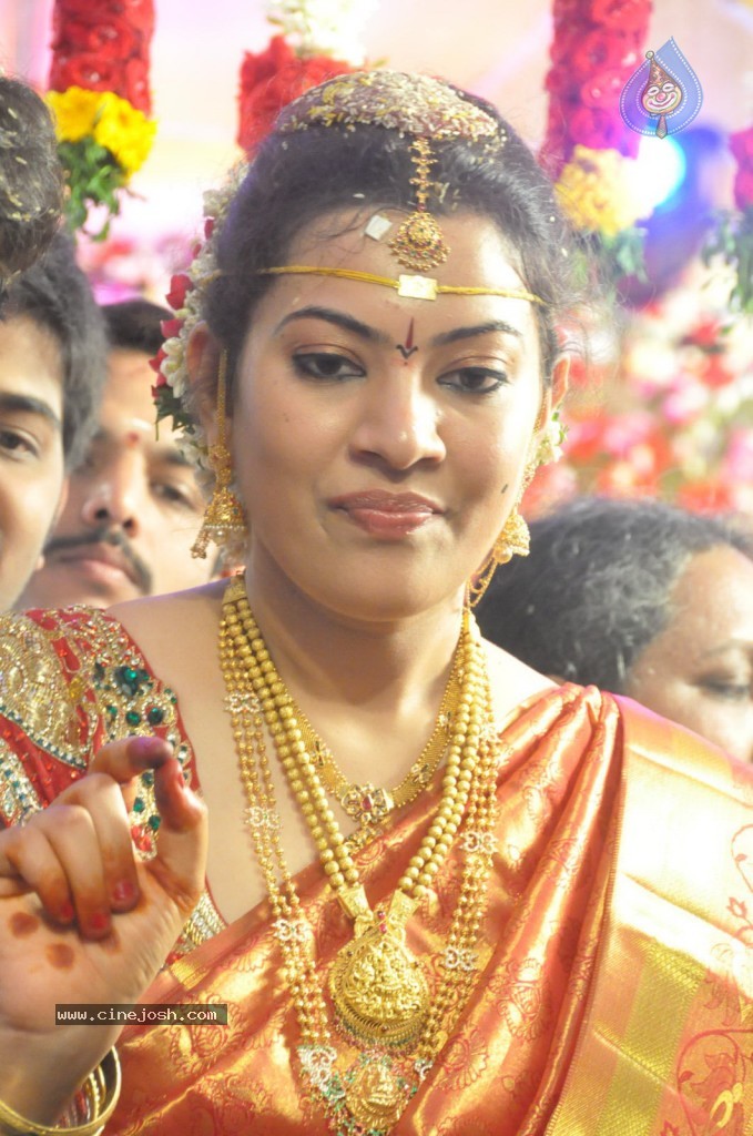 Celebs at Geetha Madhuri Wedding Photos - 121 / 213 photos