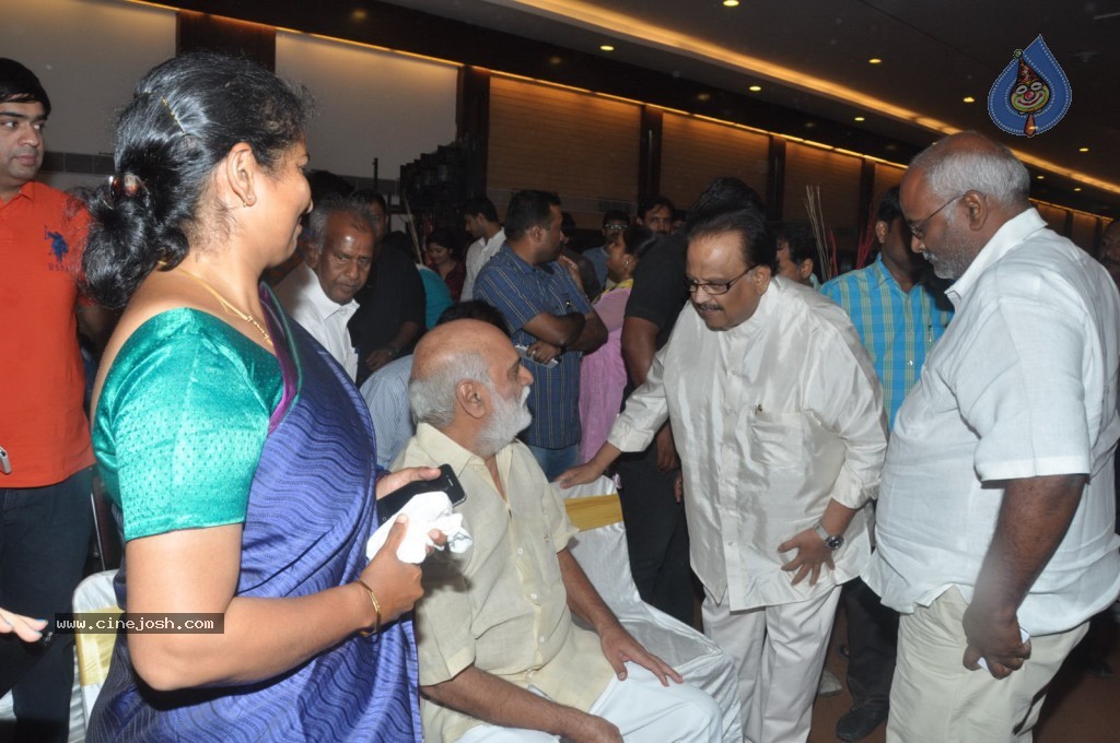 Celebs at Geetha Madhuri Wedding Photos - 122 / 213 photos