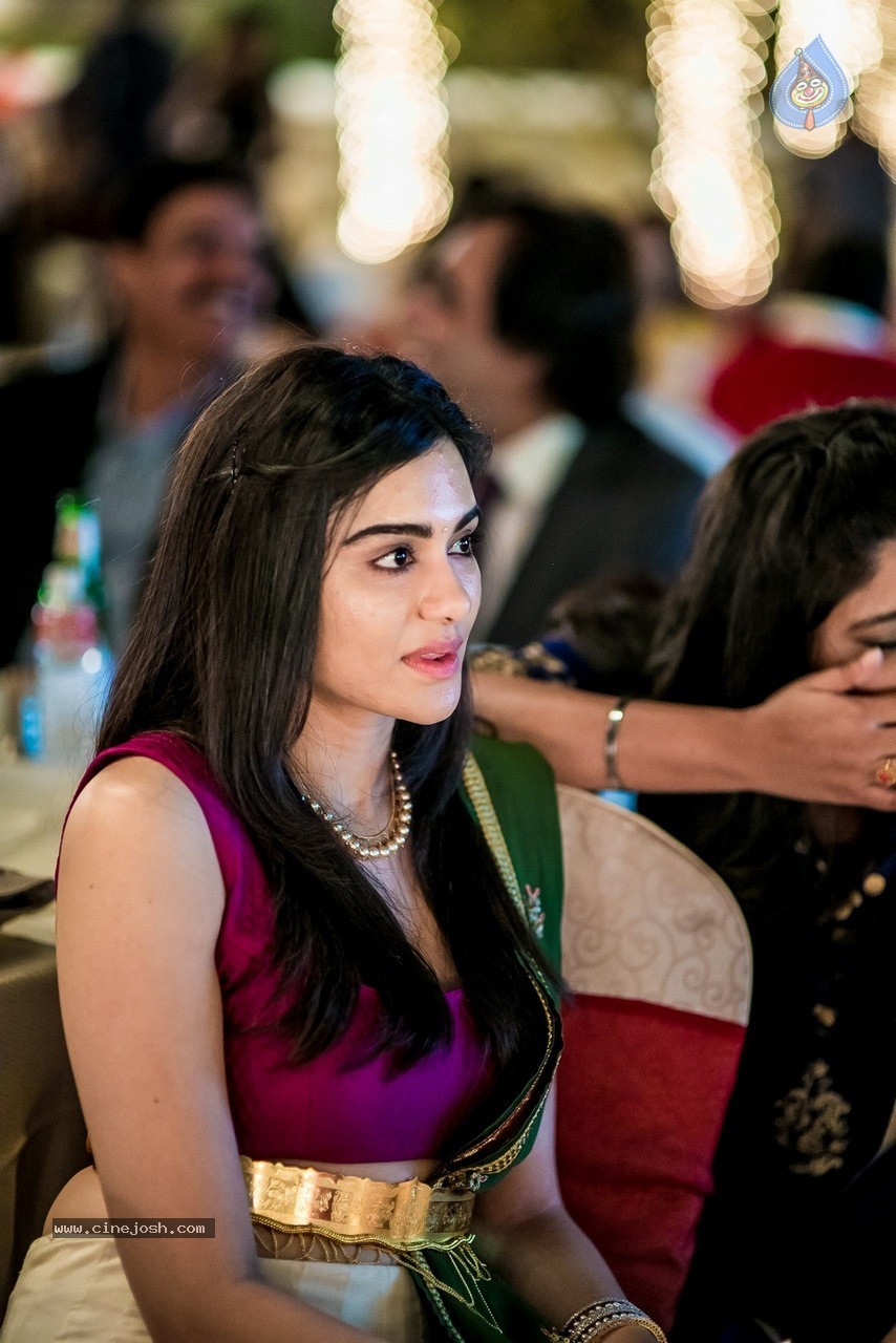 Celebs at Hundred Hearts Glamorous Charity Dinner 02 - 91 / 105 photos