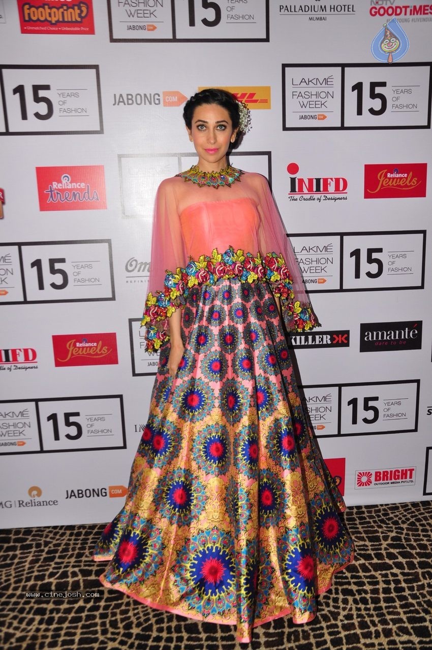 Celebs at Lakme Fahion Week 2015 - 43 / 60 photos