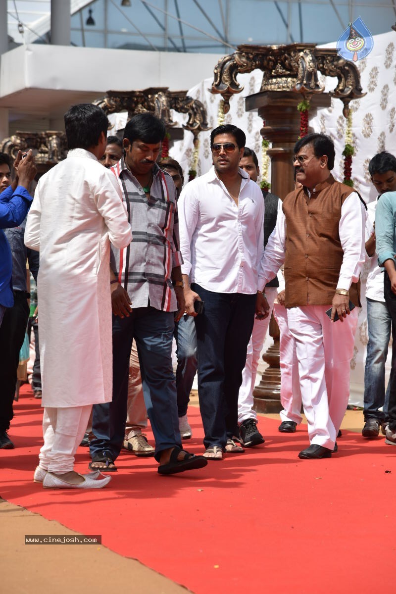 Celebs at Manchu Manoj Wedding 02 - 30 / 57 photos