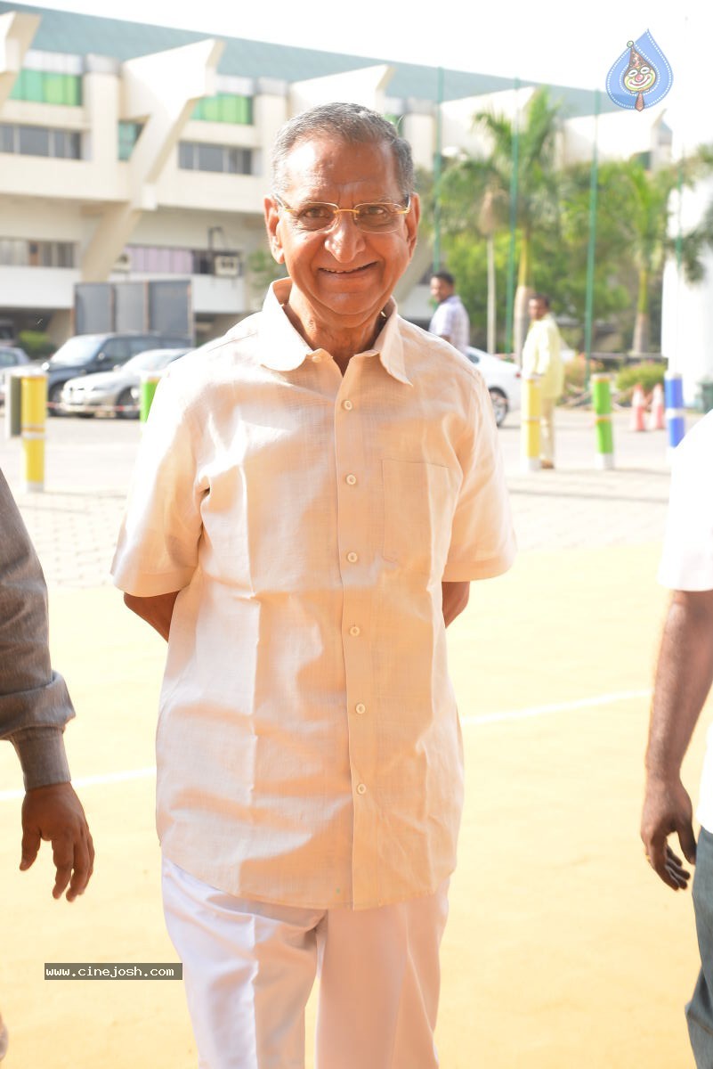 Celebs at Manchu Manoj Wedding 02 - 41 / 57 photos