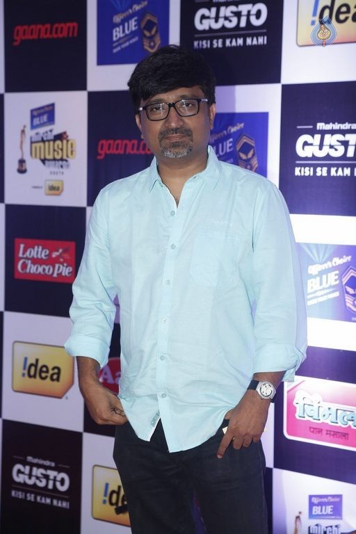Celebs at Mirchi Music Awards 2014 Photos 2 - 57 / 63 photos