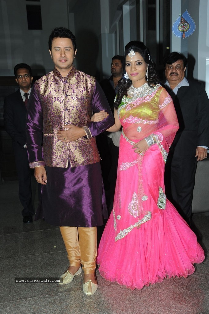 Celebs at Raja Wedding Reception - 82 / 148 photos