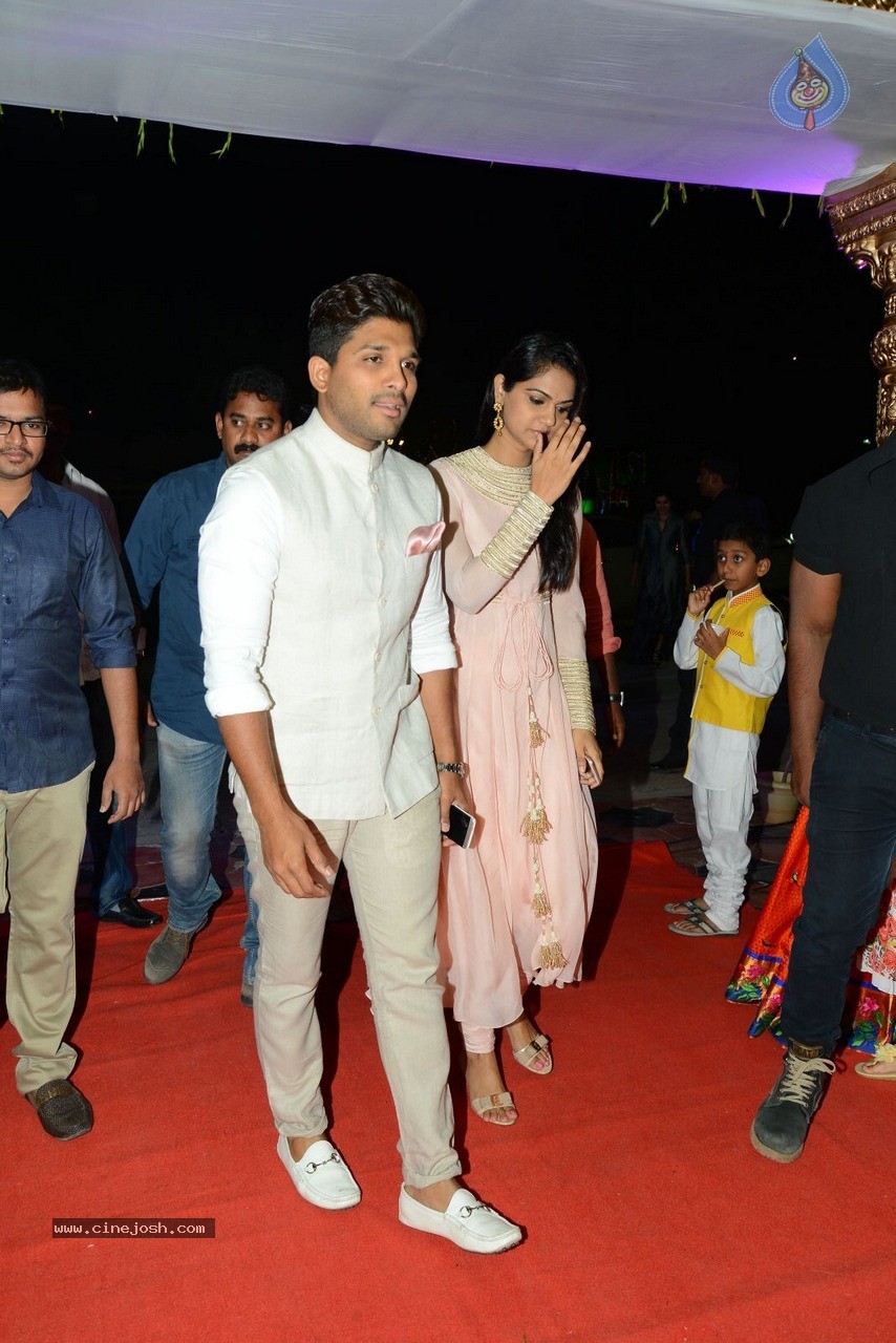 Celebs at Rajendra Prasad Son Wedding Reception 02 - 37 / 75 photos