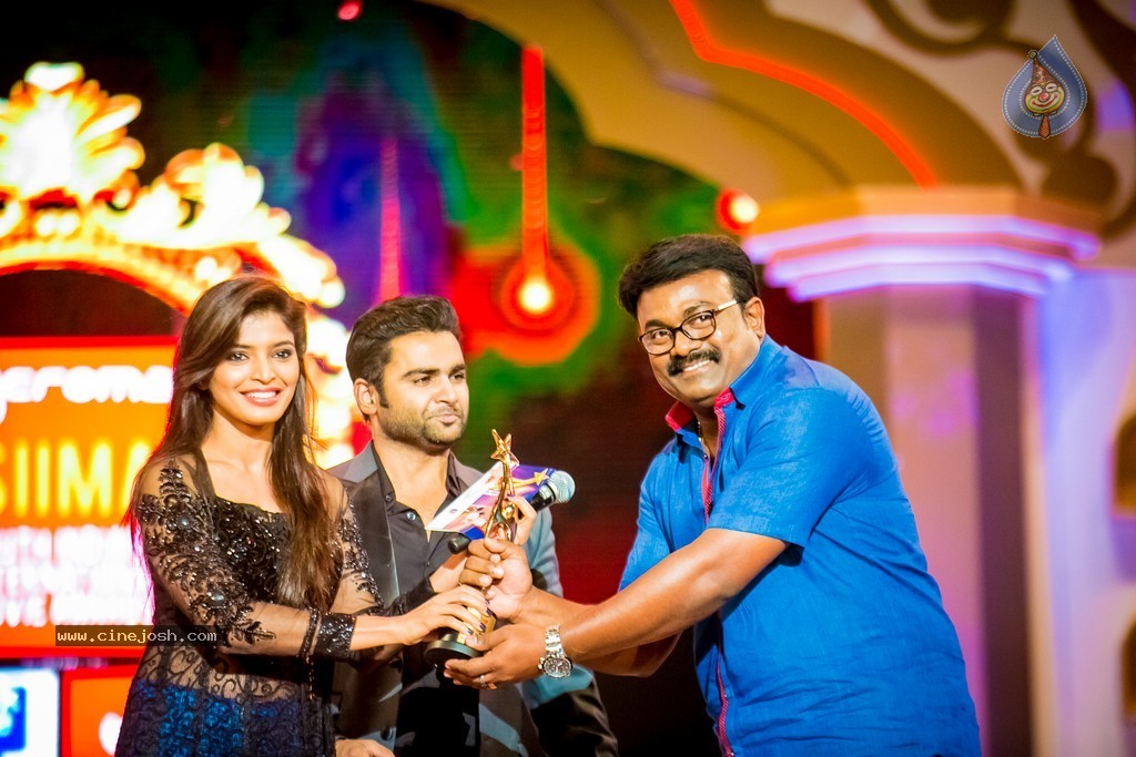 Celebs at SIIMA 2014 - 199 / 431 photos