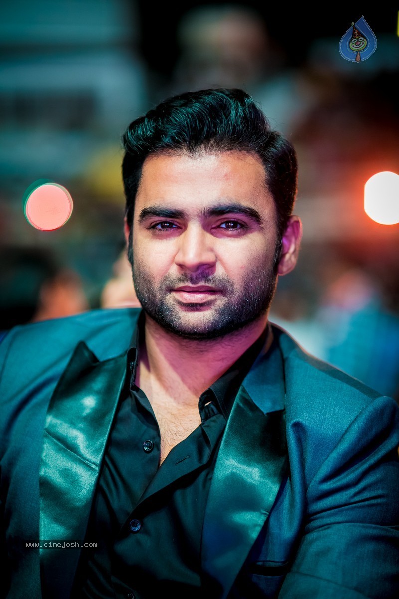 Celebs at SIIMA 2014 - 351 / 431 photos