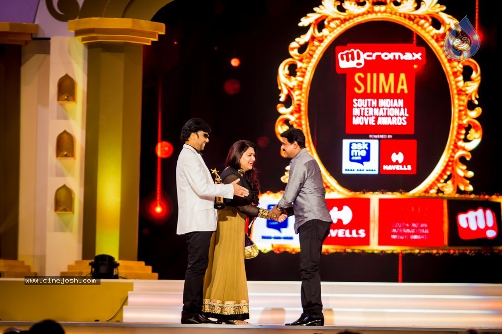 Celebs at SIIMA 2014 - 375 / 431 photos