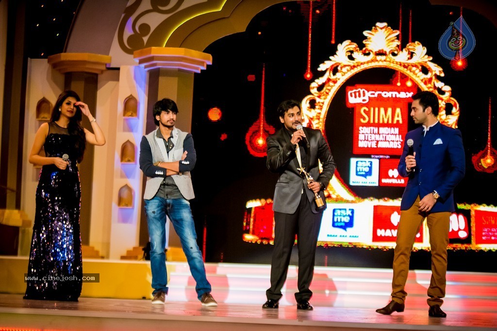 Celebs at SIIMA 2014 - 427 / 431 photos