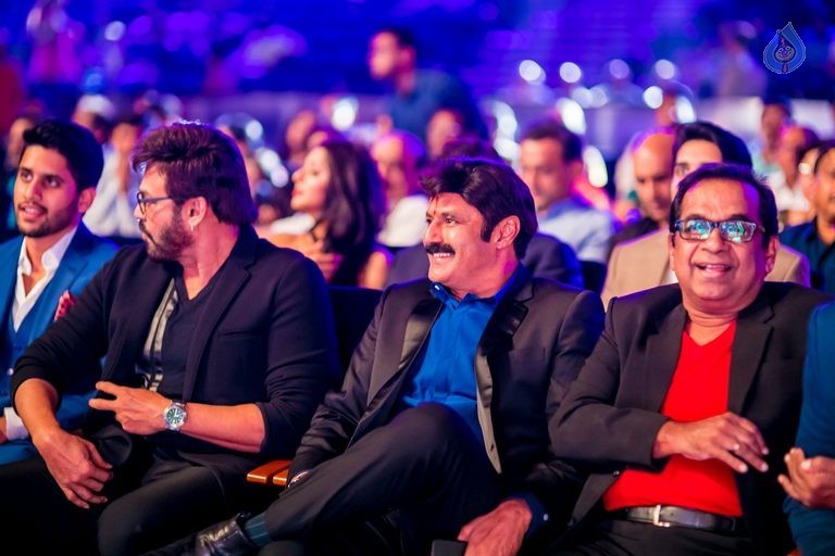 Celebrities at SIIMA Awards 2015 Day 1 - 32 / 327 photos