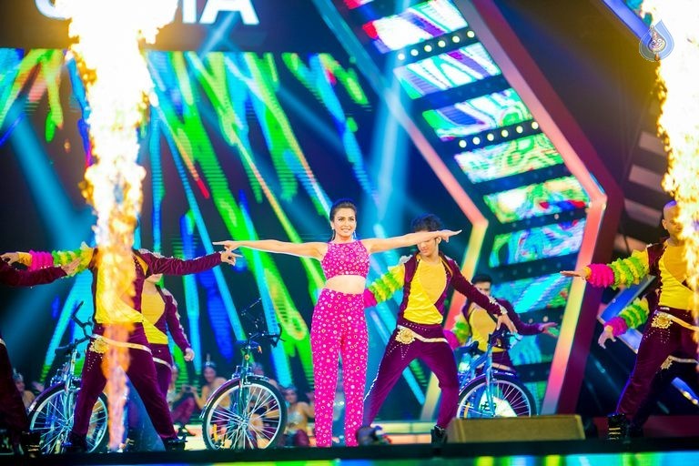 Celebrities at SIIMA Awards 2015 Day 1 - 34 / 327 photos