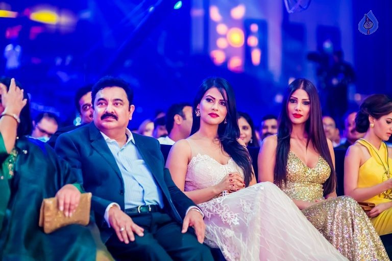 Celebrities at SIIMA Awards 2015 Day 1 - 49 / 327 photos