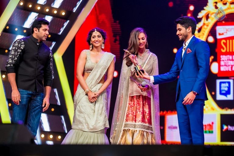 Celebrities at SIIMA Awards 2015 Day 1 - 118 / 327 photos