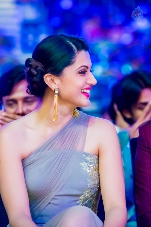 Celebrities at SIIMA Awards 2015 Day 1 - 227 / 327 photos