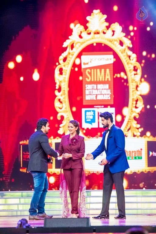 Celebrities at SIIMA Awards 2015 Day 1 - 238 / 327 photos