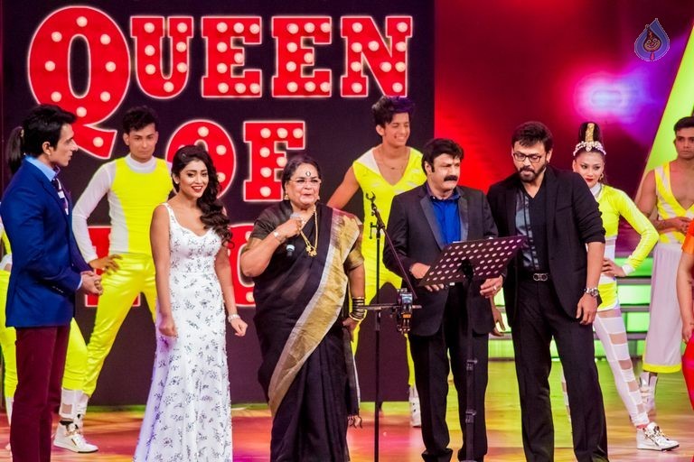 Celebrities at SIIMA Awards 2015 Day 1 - 247 / 327 photos