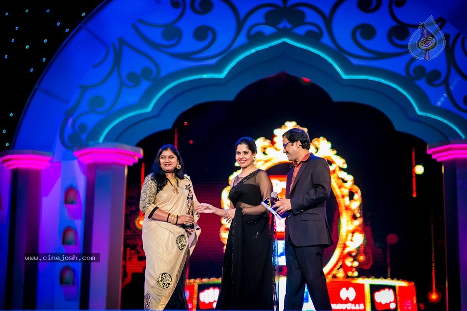 Celebs at SIIMA Awards Day 2 - 8 / 152 photos