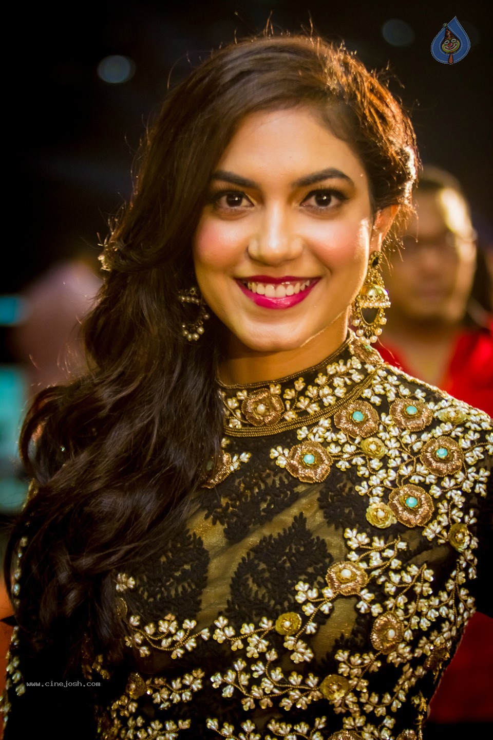 Celebs at SIIMA Awards Day 2 - 44 / 152 photos
