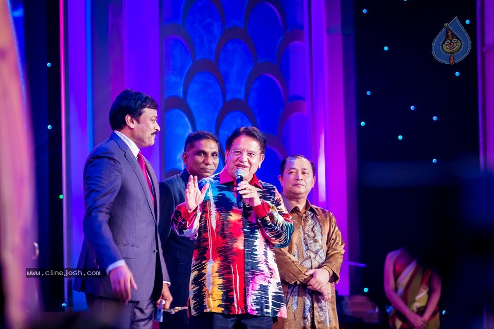 Celebs at SIIMA Awards Day 2 - 57 / 152 photos